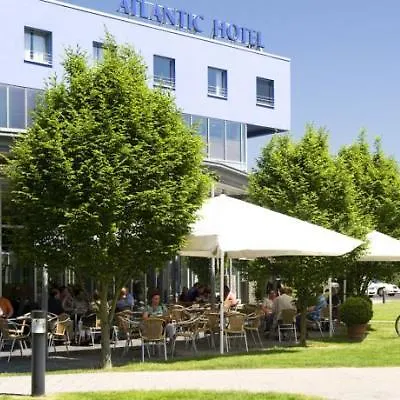 Atlantic Universum